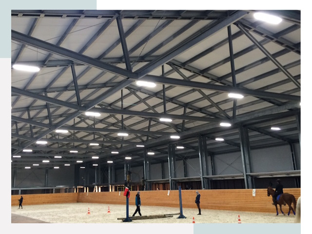 Строительство конных манежей от 613 руб в Торжок